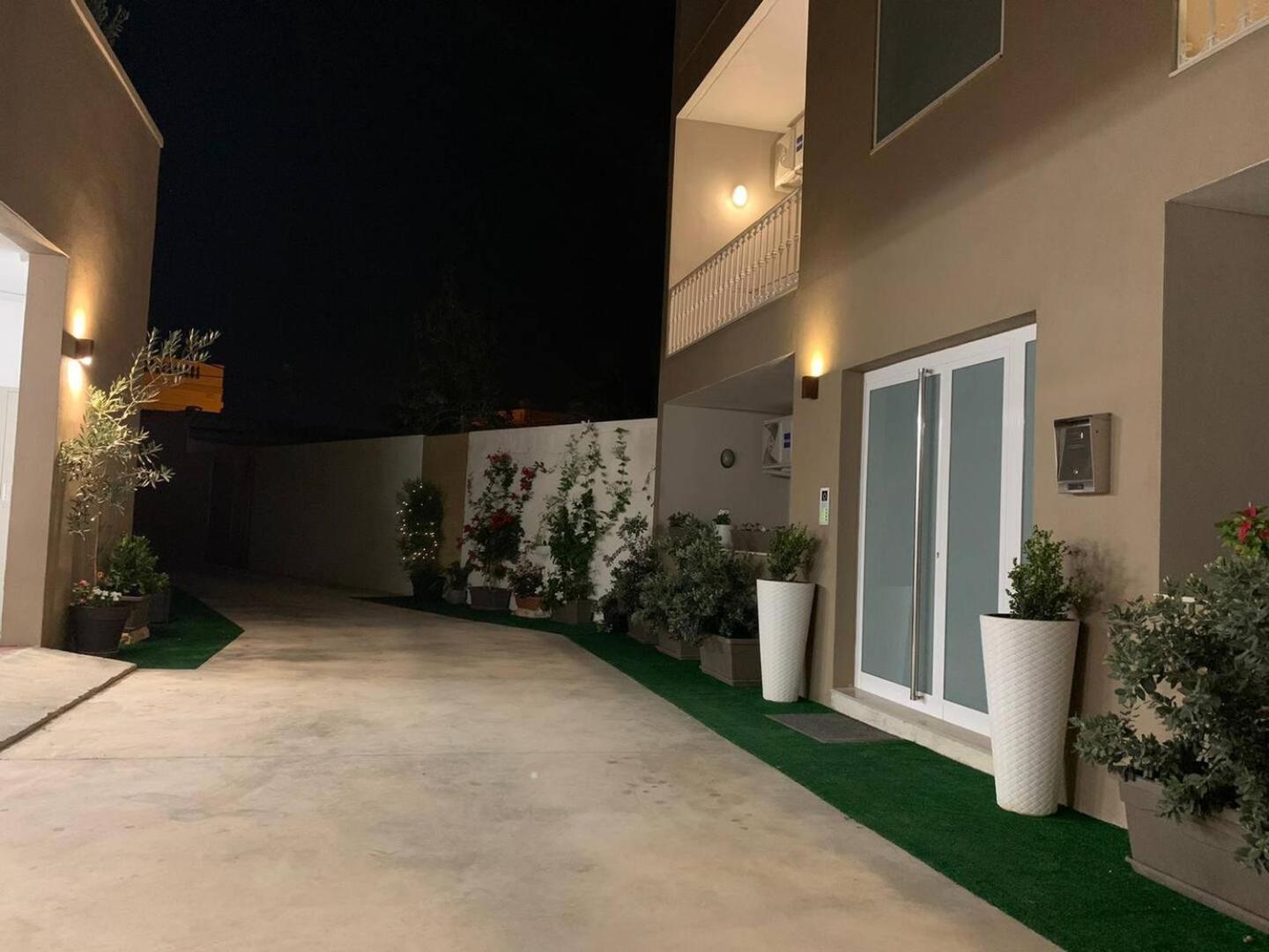 Fl 1 Ta'Lonza Luxury With Hot Tub By Homely Mellieha Exterior photo